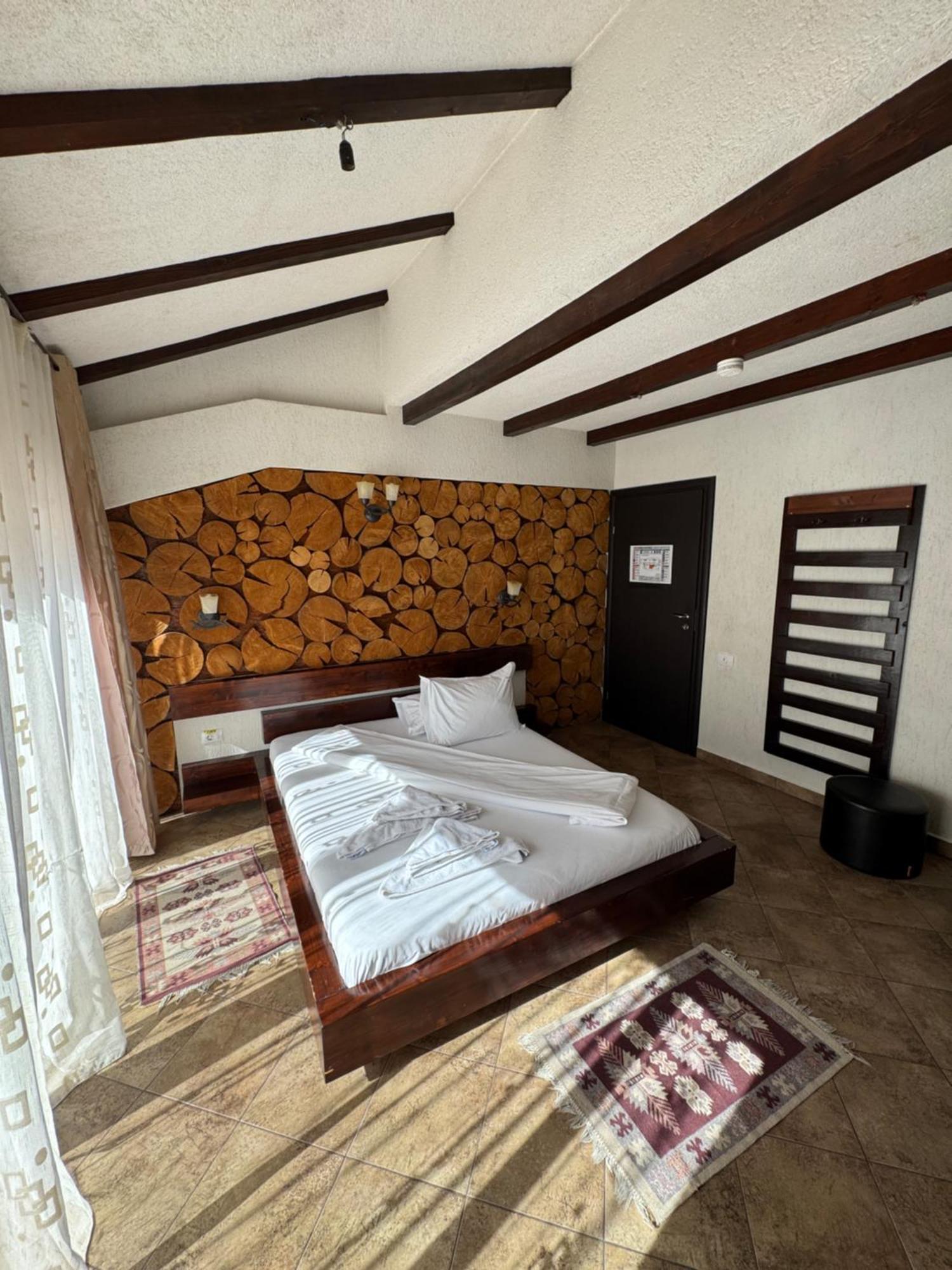House Of River Moeciu De Sus Exterior foto
